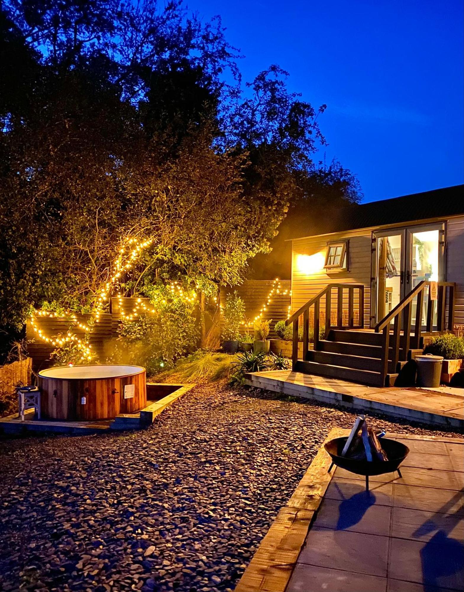 Bailey'S Hideaway Villa Портадаун Екстериор снимка